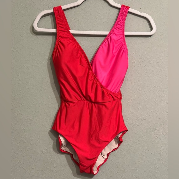 NWT Hermoza Vera Colorblock One Piece Swimsuit in Pink / Poppyred - Picture 5 of 12
